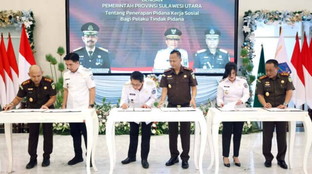 Pemerintah Kota Bitung dan Kejaksaan Tinggi Sulawesi Utara menandatangani Memorandum Of Understanding (MOU) penerapan pidana kerja sosial.