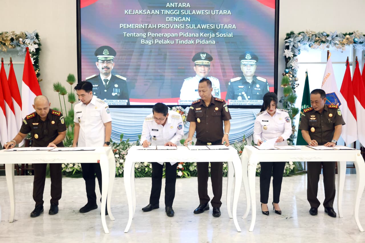 Pemerintah Kota Bitung dan Kejaksaan Tinggi Sulawesi Utara menandatangani Memorandum Of Understanding (MOU) penerapan pidana kerja sosial.