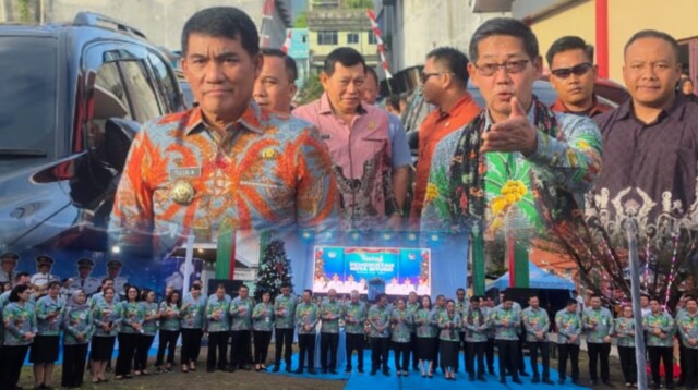 Hengky Honandar Sambut Kehadiran Gubernur Yulius Selvanus. Senin, 15/12/2025. (Foto.Ist)