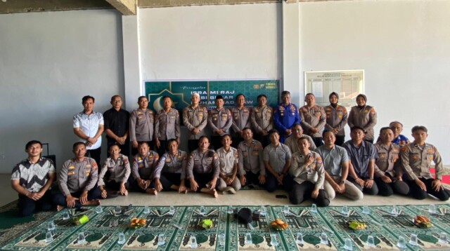 Polres Bitung memperingati peristiwa agung Isra Mi’raj Nabi Muhammad SAW 1446 Hijriah/2026 Masehi.