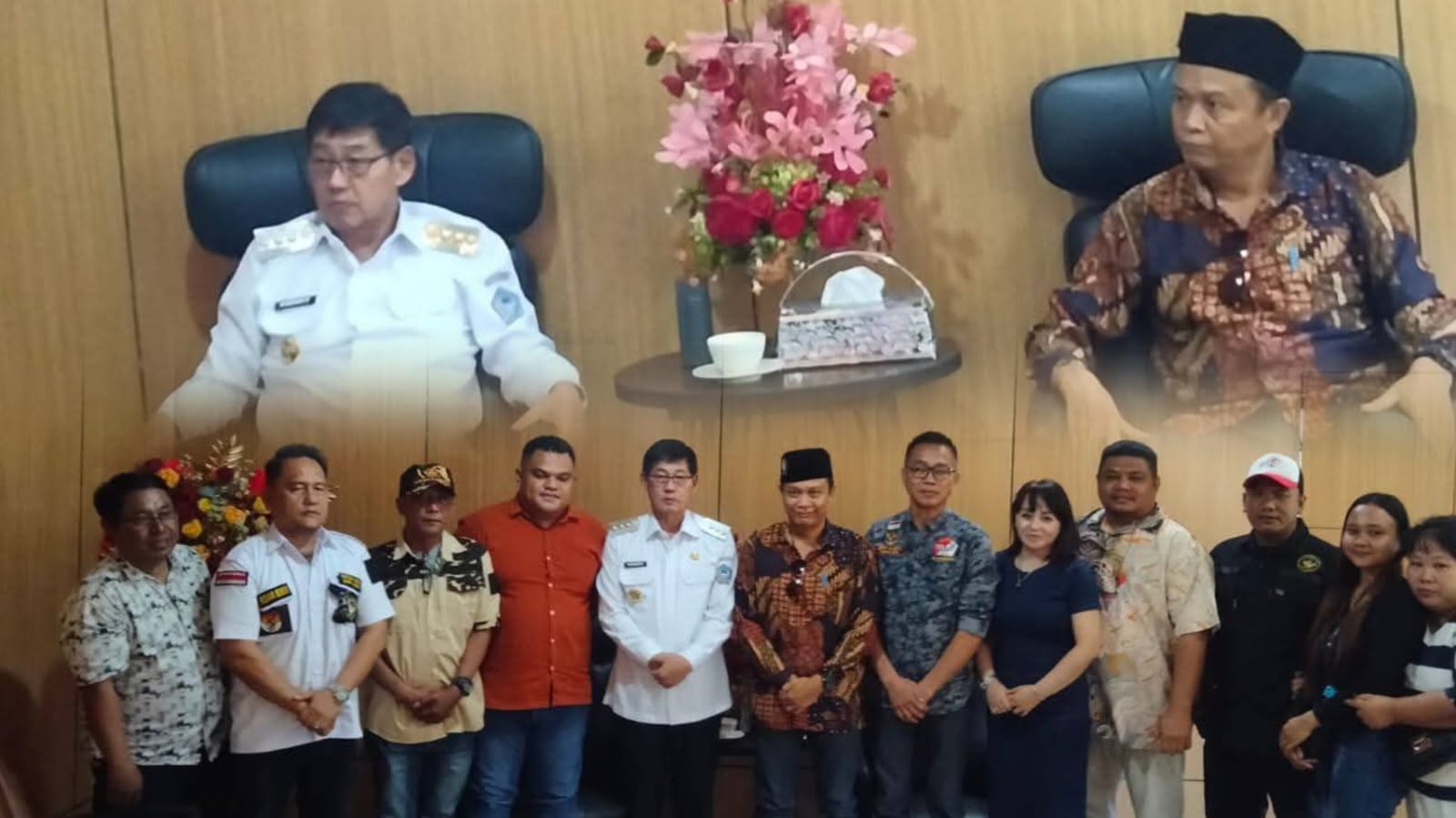 Persatuan Organisasi Lintas Agama Adat dan Agama (POLA) Kota Bitung menggelar pertemuan silaturahmi bersama Wali Kota Bitung, Hengky Honandar, SE,