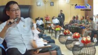 Hengky Honandar SE, memimpin rapat koordinasi Forum Komunikasi Pimpinan Daerah (Forkopimda) dan Forum Lintas Sektoral dalam rangka menyambut Bulan Suci Ramadan 1447 Hijriah 2026.