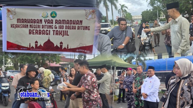 Kejaksaan Negeri Bitung membagikan ratusan takjil kepada masyarakat, Jumat (27/2/2026).
