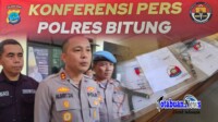 Konferensi Pers Kapolres Bitung, AKBP Albert Zai di dampingi Kapolsek Maesa, AKP Ferry Padama, Kasi Propam, Iwan Setiyabudi, Kasi Humas, AKP Abdul Natip Anggai