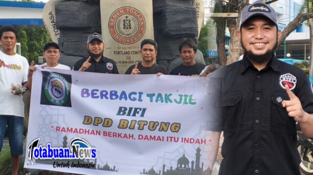 Sekretaris DPD BIFI Kota Bitung, Wahyu Hunta, SH, Pimpin membagikan sekitar 400 paket takjil