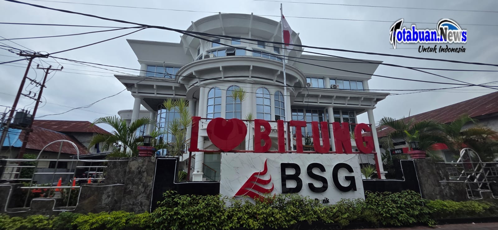 Kantor Bank SulutGo (BSG) Cabang Bitung. (Foto.Ist)