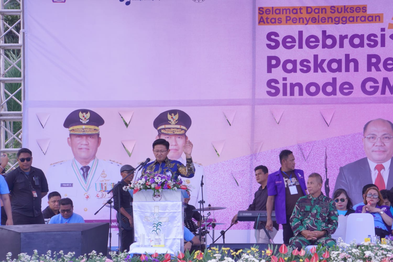 Kepala Dinas Pemuda dan Olahraga, Audi Pangemanan mewakili Pemerintah Provinsi Sulawesi Utara. 